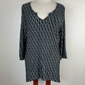 Passports Tunic Top Size S EUC